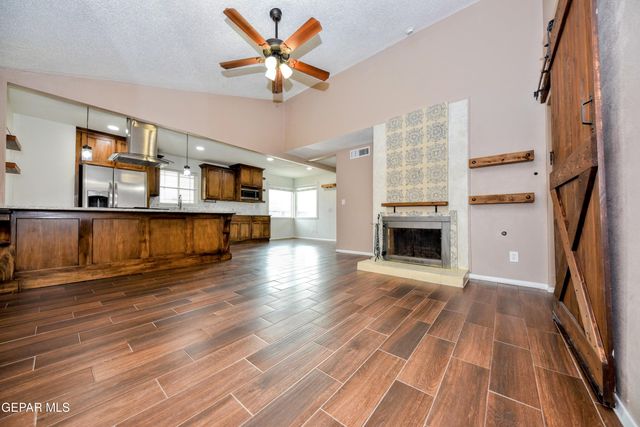 10348 DARIN Road, El Paso, TX 79925
