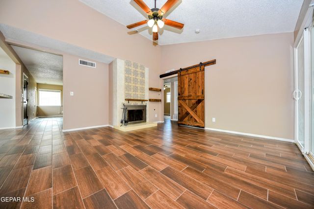10348 DARIN Road, El Paso, TX 79925