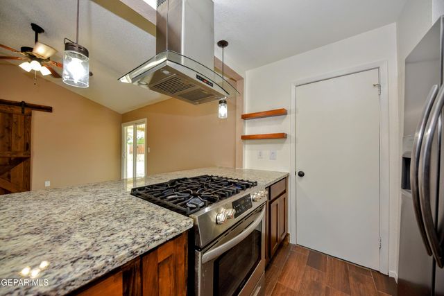 10348 DARIN Road, El Paso, TX 79925