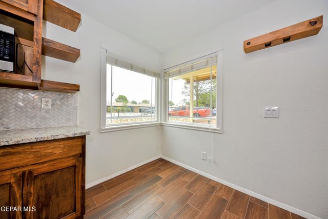 10348 DARIN Road, El Paso, TX 79925