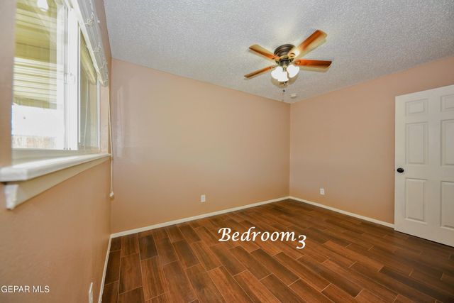 10348 DARIN Road, El Paso, TX 79925
