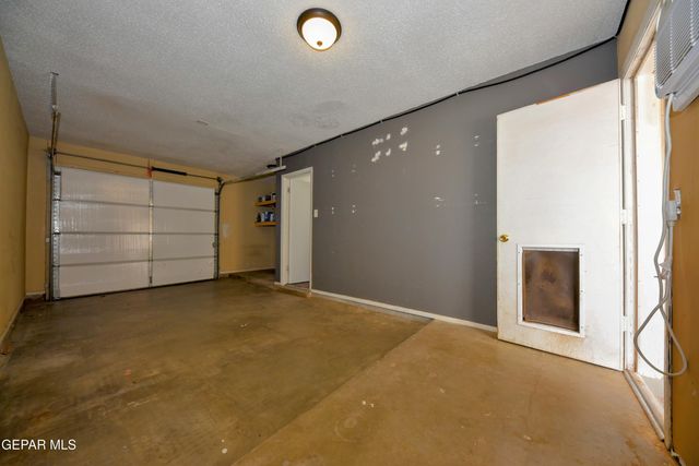 10348 DARIN Road, El Paso, TX 79925