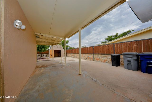 10348 DARIN Road, El Paso, TX 79925