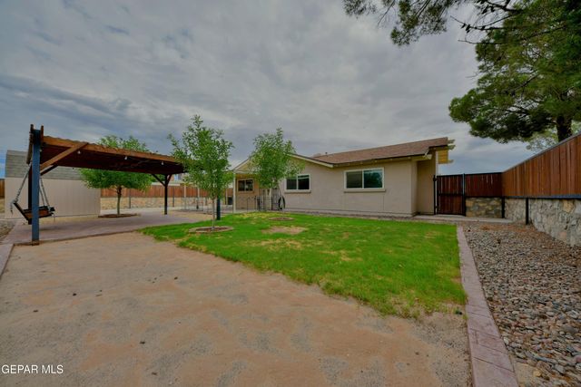 10348 DARIN Road, El Paso, TX 79925
