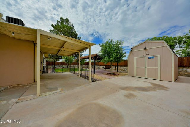 10348 DARIN Road, El Paso, TX 79925