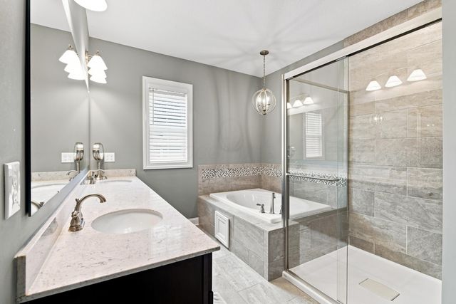1607 Adlington Drive, Galena, OH 43021