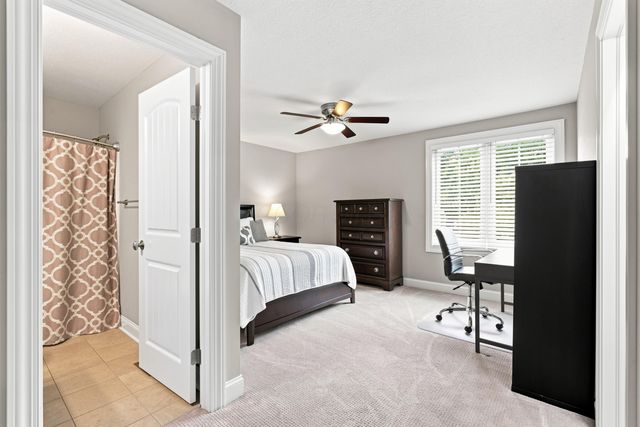 1607 Adlington Drive, Galena, OH 43021