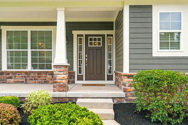 1607 Adlington Drive, Galena, OH 43021
