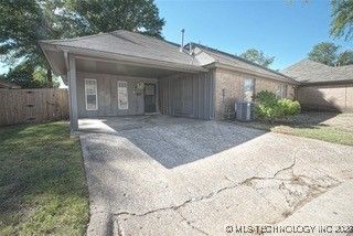 4710 S Fulton Place, Tulsa, OK 74135