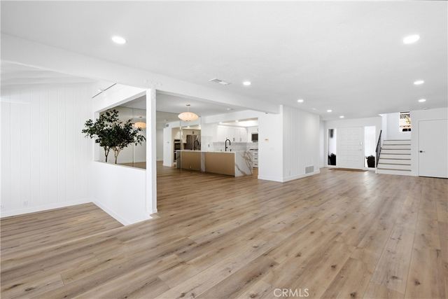 520 Cancha, Newport Beach, CA 92660