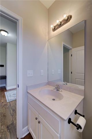 1001 SE Forest Ridge Court, Blue Springs, MO 64014