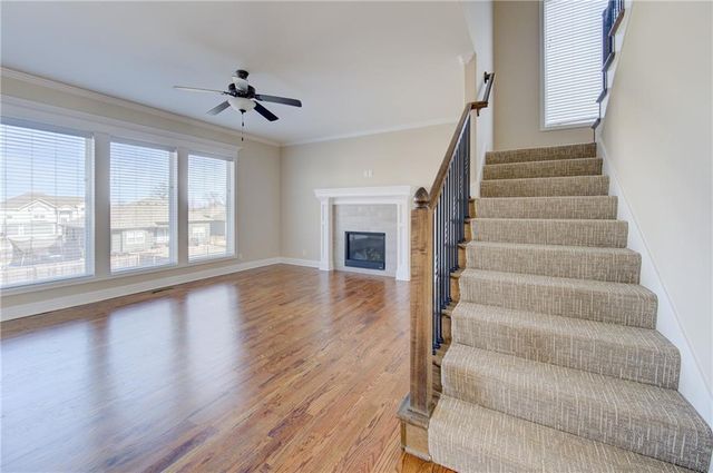 1001 SE Forest Ridge Court, Blue Springs, MO 64014