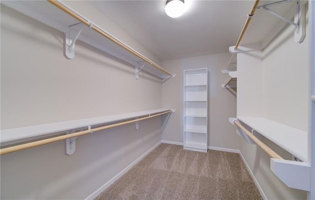 1001 SE Forest Ridge Court, Blue Springs, MO 64014