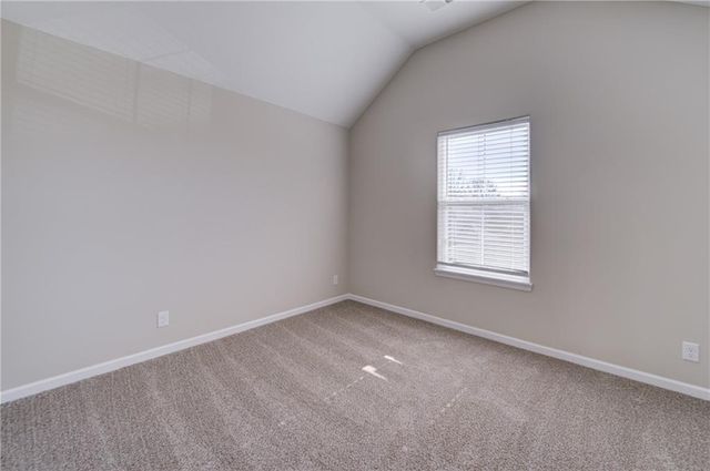 1001 SE Forest Ridge Court, Blue Springs, MO 64014