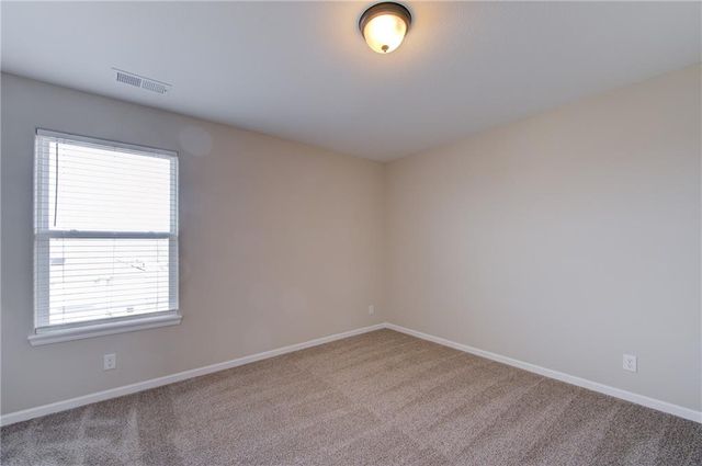 1001 SE Forest Ridge Court, Blue Springs, MO 64014