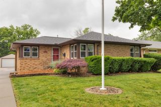 840 12th Street, West Des Moines, IA 50265