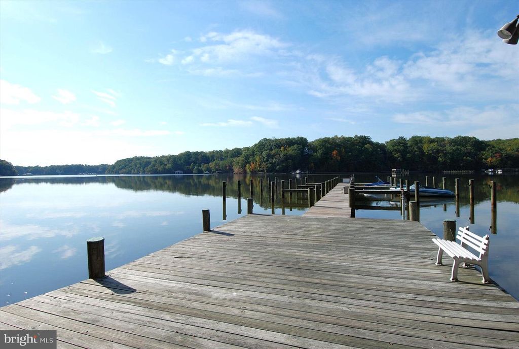 2900 SHIPMASTER WAY #302, Annapolis, MD 21401