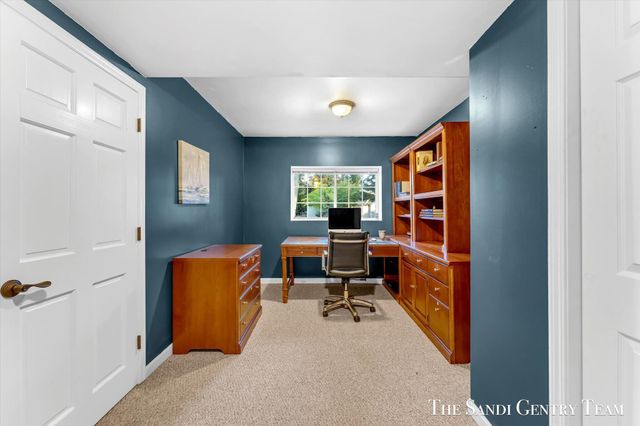 1020 Brookway Court, Norton Shores City, MI 49441