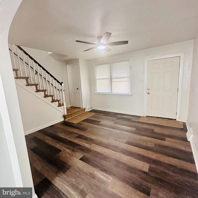 4615 WEYMOUTH ST, Philadelphia, PA 19120