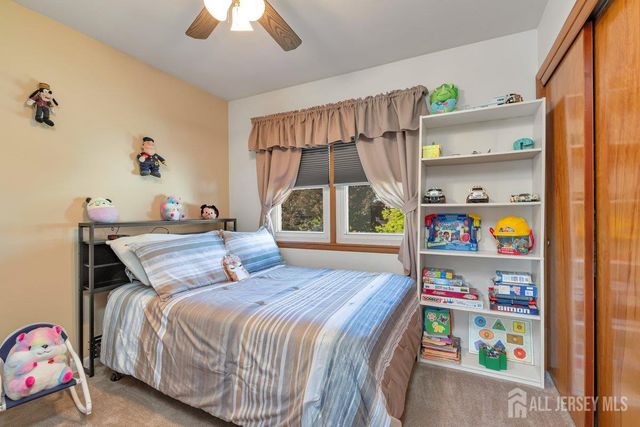 9 Washington Avenue, Kearny, NJ 07032