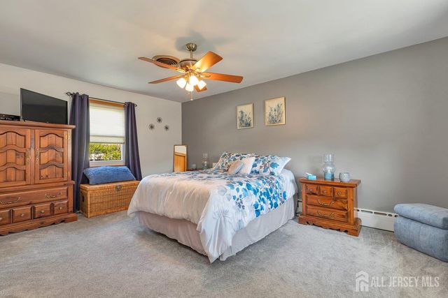 9 Washington Avenue, Kearny, NJ 07032