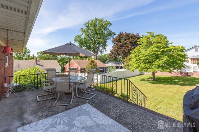 9 Washington Avenue, Kearny, NJ 07032