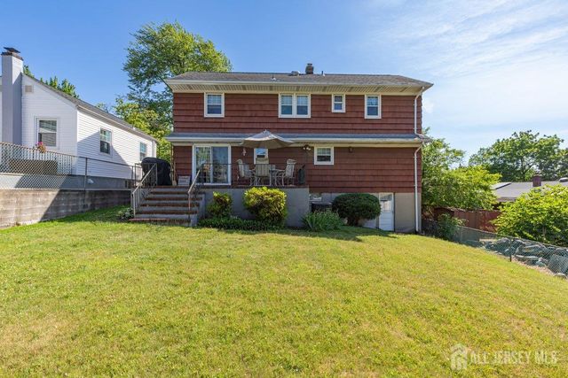 9 Washington Avenue, Kearny, NJ 07032