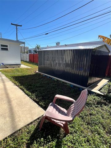 720 NW 30th Ave, Miami, FL 33125