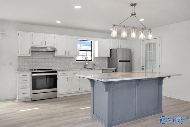 149 Charles Drive, Hazel Green, AL 35750