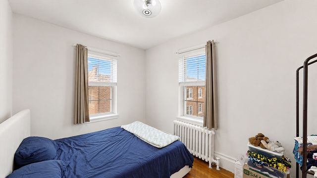 15 Governors Ave 28, Medford, MA 02155