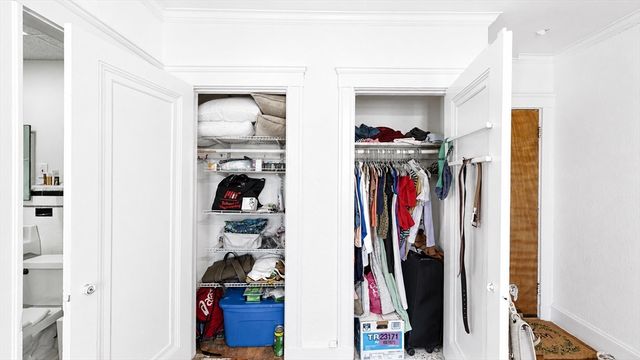 15 Governors Ave 28, Medford, MA 02155