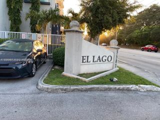 5501 NW 7th St E204, Miami, FL 33126