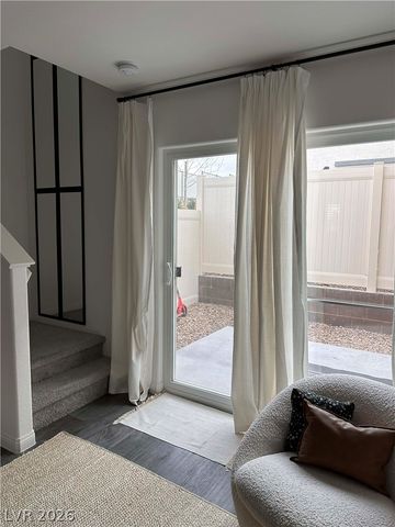 2709 Yellow Blaze Way 1, Las Vegas, NV 89183