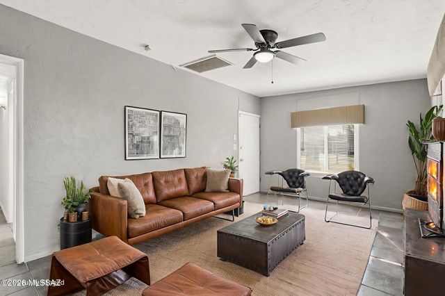 2931 E Eastland Street, Tucson, AZ 85716