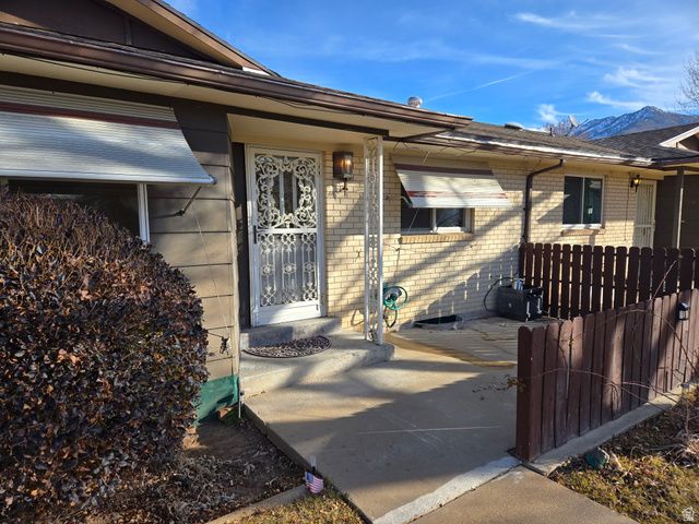 977 E 5550 S, South Ogden, UT 84405