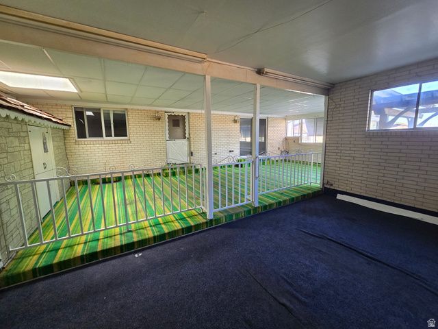 977 E 5550 S, South Ogden, UT 84405