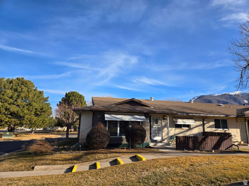 977 E 5550 S, South Ogden, UT 84405