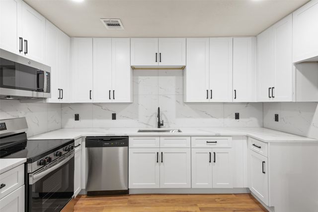 1013 Paintbrush Street, Mesquite, TX 75149