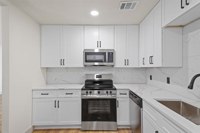 1013 Paintbrush Street, Mesquite, TX 75149