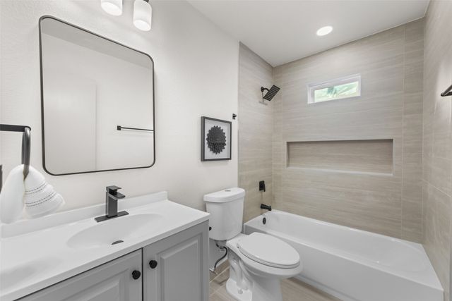 1013 Paintbrush Street, Mesquite, TX 75149