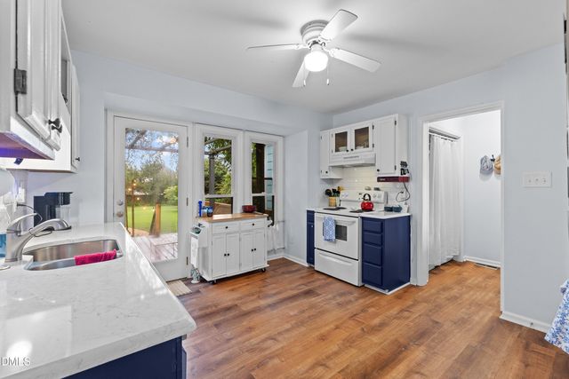 5537 Dunallie Drive, Fuquay Varina, NC 27526