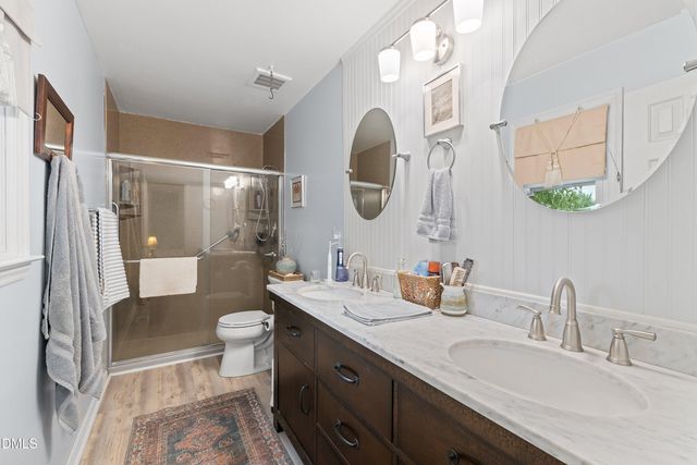 5537 Dunallie Drive, Fuquay Varina, NC 27526