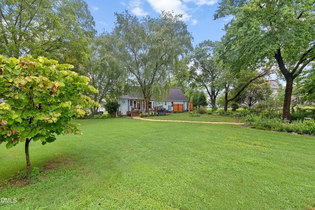 5537 Dunallie Drive, Fuquay Varina, NC 27526