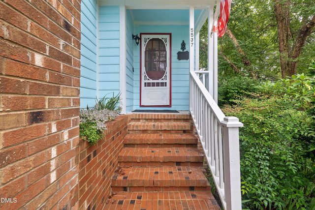 5537 Dunallie Drive, Fuquay Varina, NC 27526