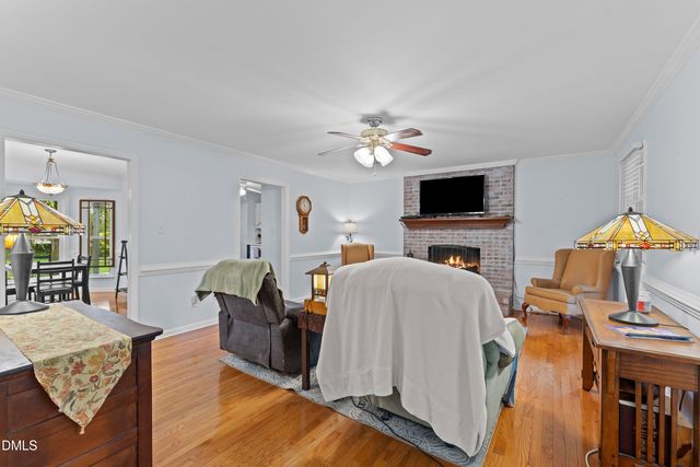 5537 Dunallie Drive, Fuquay Varina, NC 27526