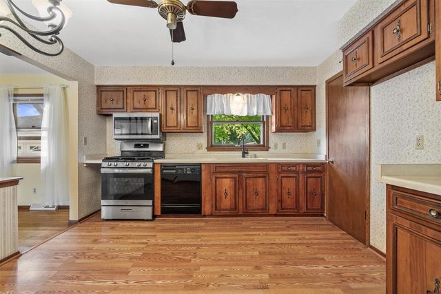 1651 1st AVENUE, Grafton, WI 53024