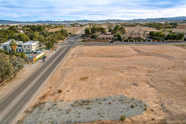 S Torrey Pines Dr, Las Vegas, NV 89113