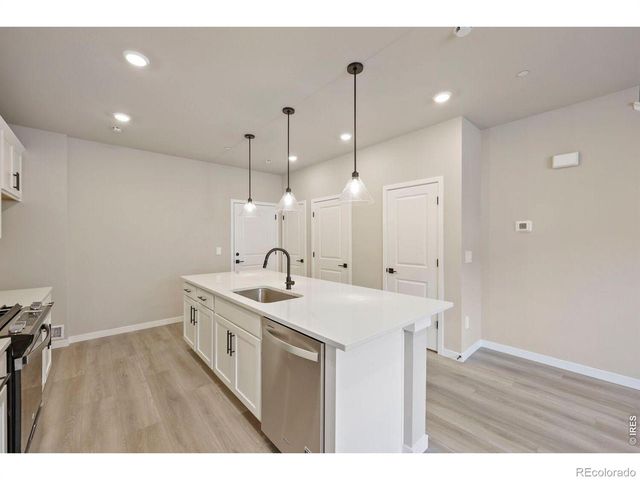 2833 Bear Springs Circle, Longmont, CO 80503