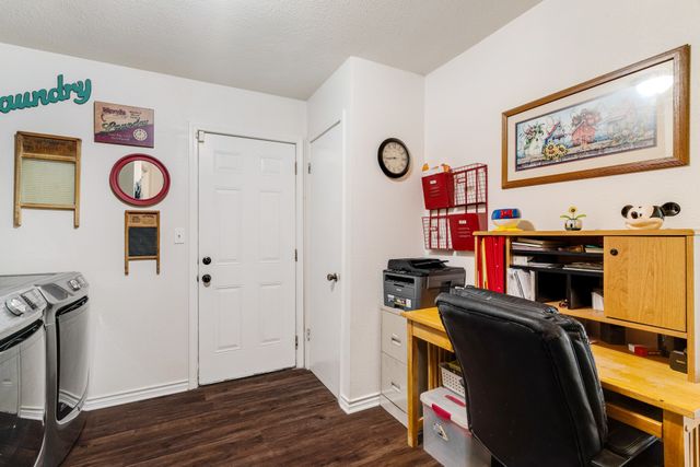 850 Key West Dr, Reno, TX 75462