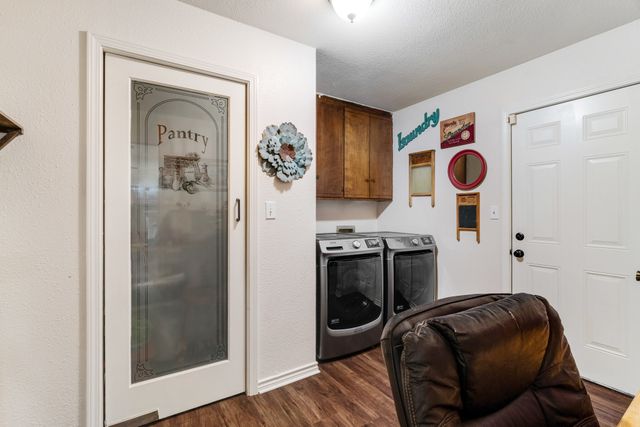 850 Key West Dr, Reno, TX 75462